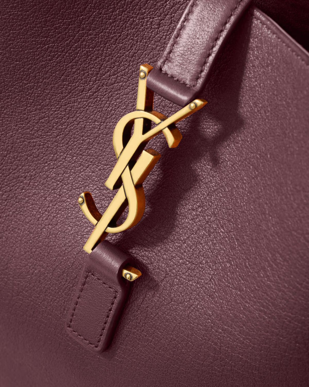 Le 5 à 7 Grained Leather Large Bucket Bag