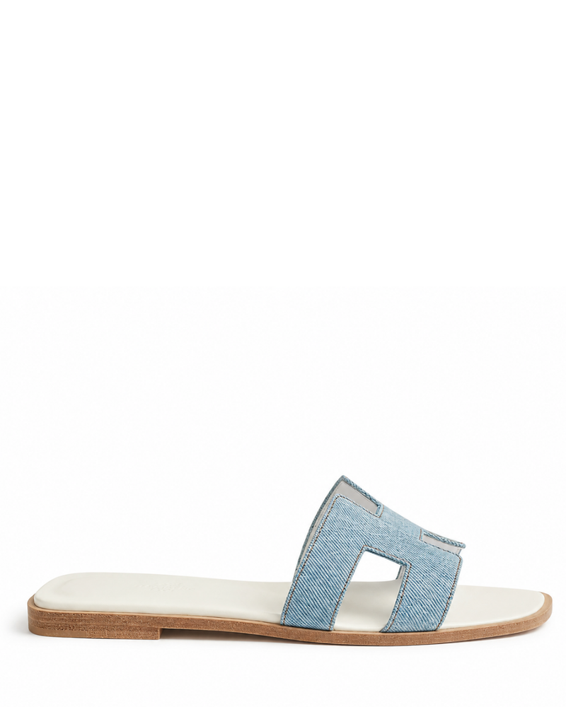 Oran Leather Slippers – Light Blue