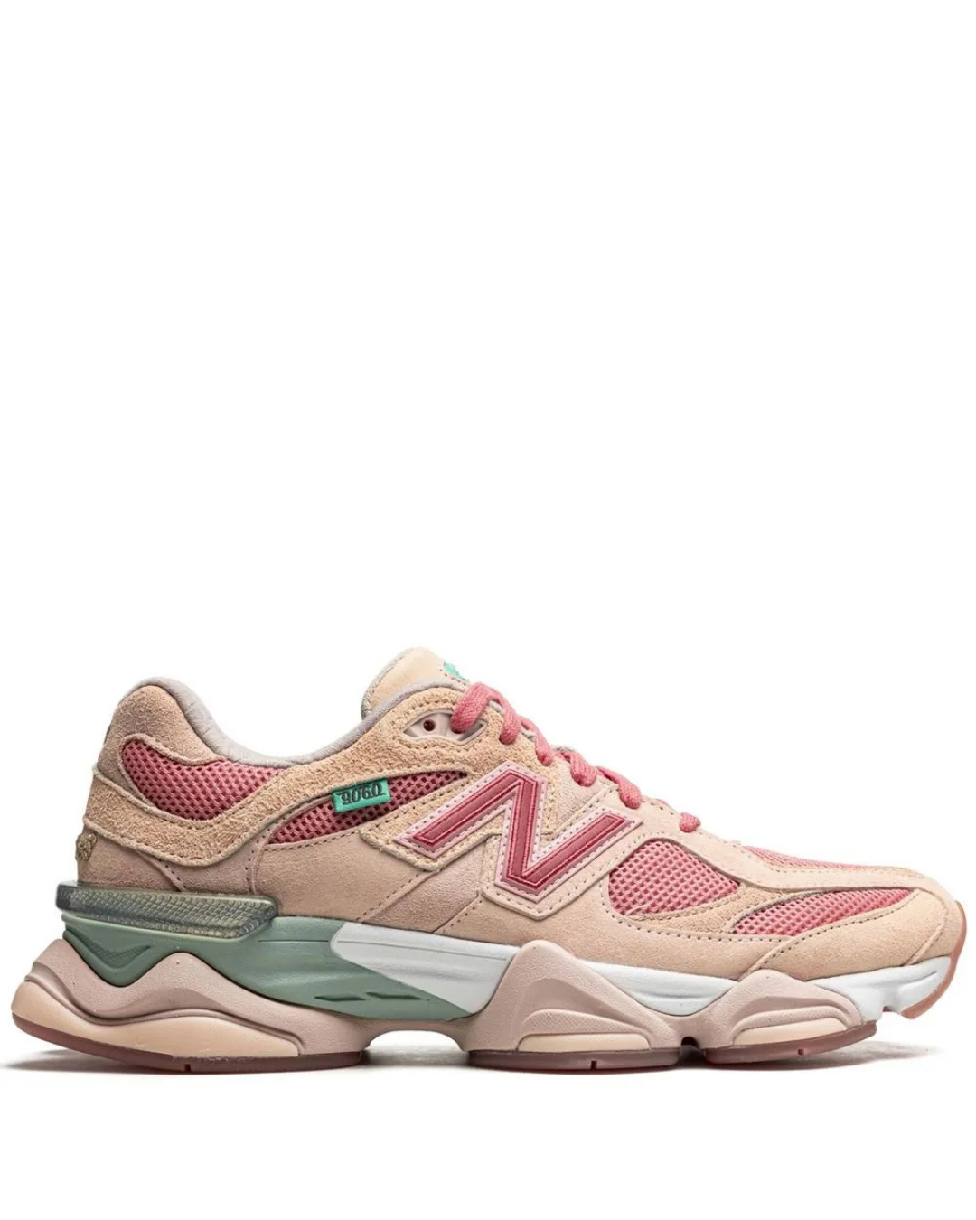 9060 Sneakers
