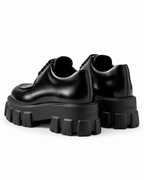 Monolith Brushed Leather Lace-Up Shoes – Black