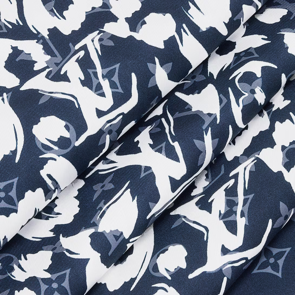 LV Safari Square 90 Shawl