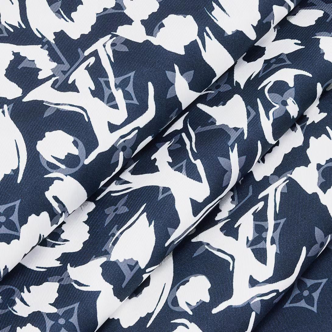 LV Safari Square 90 Shawl