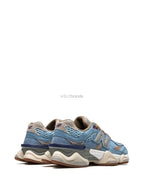 9060 Sneakers