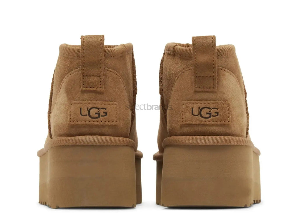 Classic Ultra Mini Platform Boot