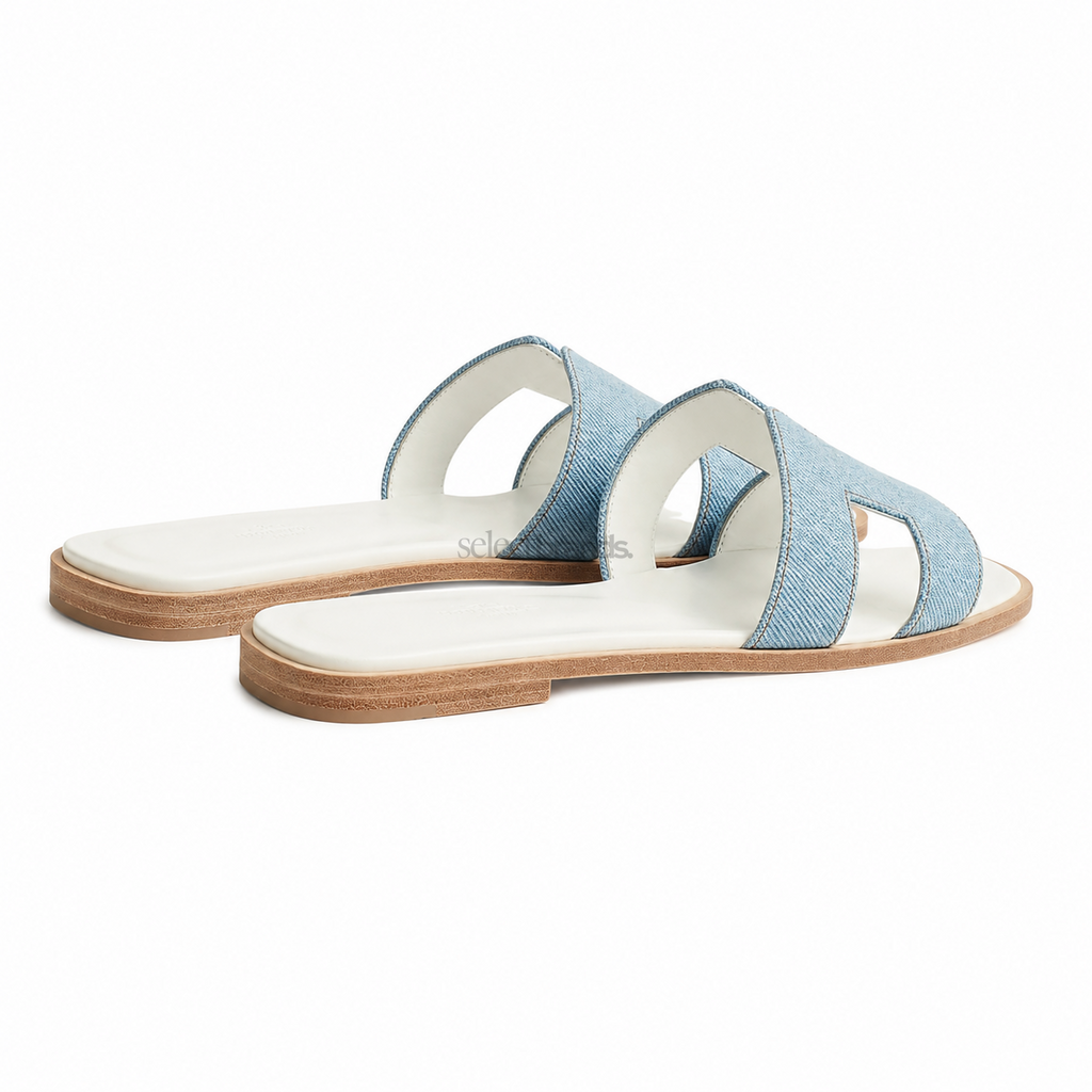 Oran Leather Slippers – Light Blue